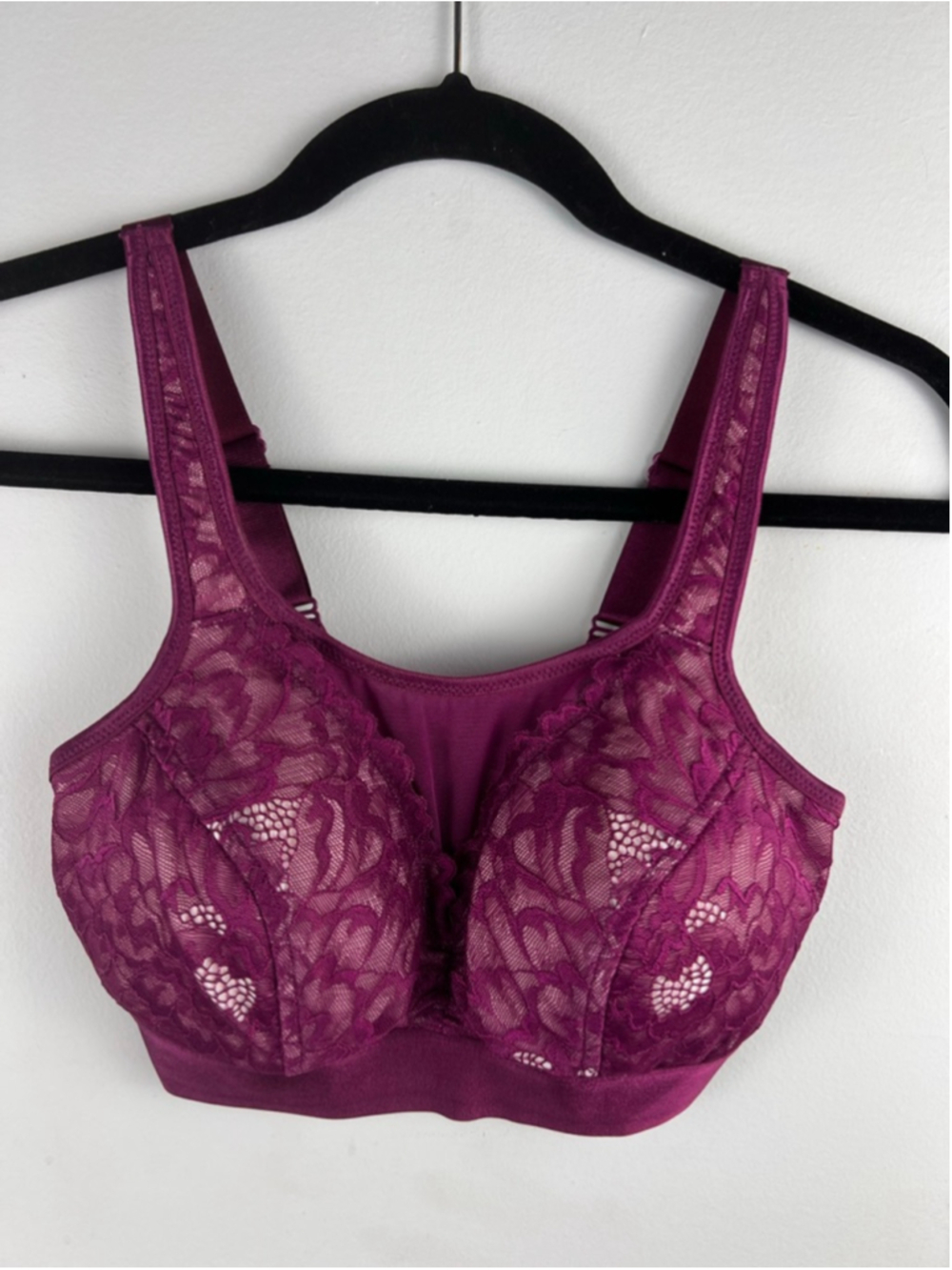 Women's Breezies Burgundy Pink Lace Bra S